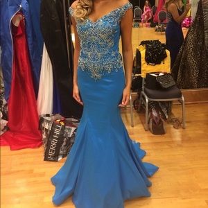 Blue pageant/ prom dress